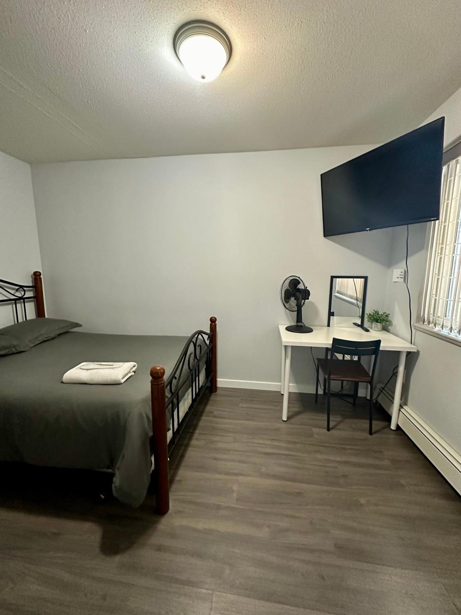 Anne'S Bnb サレー エクステリア 写真